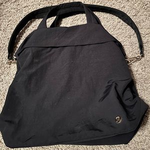 Lululemon On My Level bag 19L